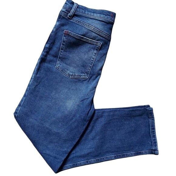 𝅺bdg HIGHWAISTED GIRLFRIEND DENIM JEANS - Picture 4 of 6